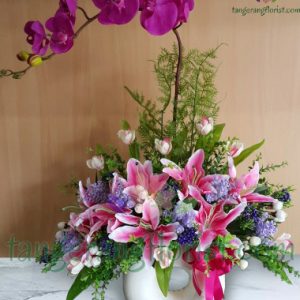 Bunga Meja Purple Velvet