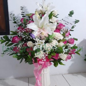 Bunga Meja Luxury Mixed Arrangement in Vase Tangerang